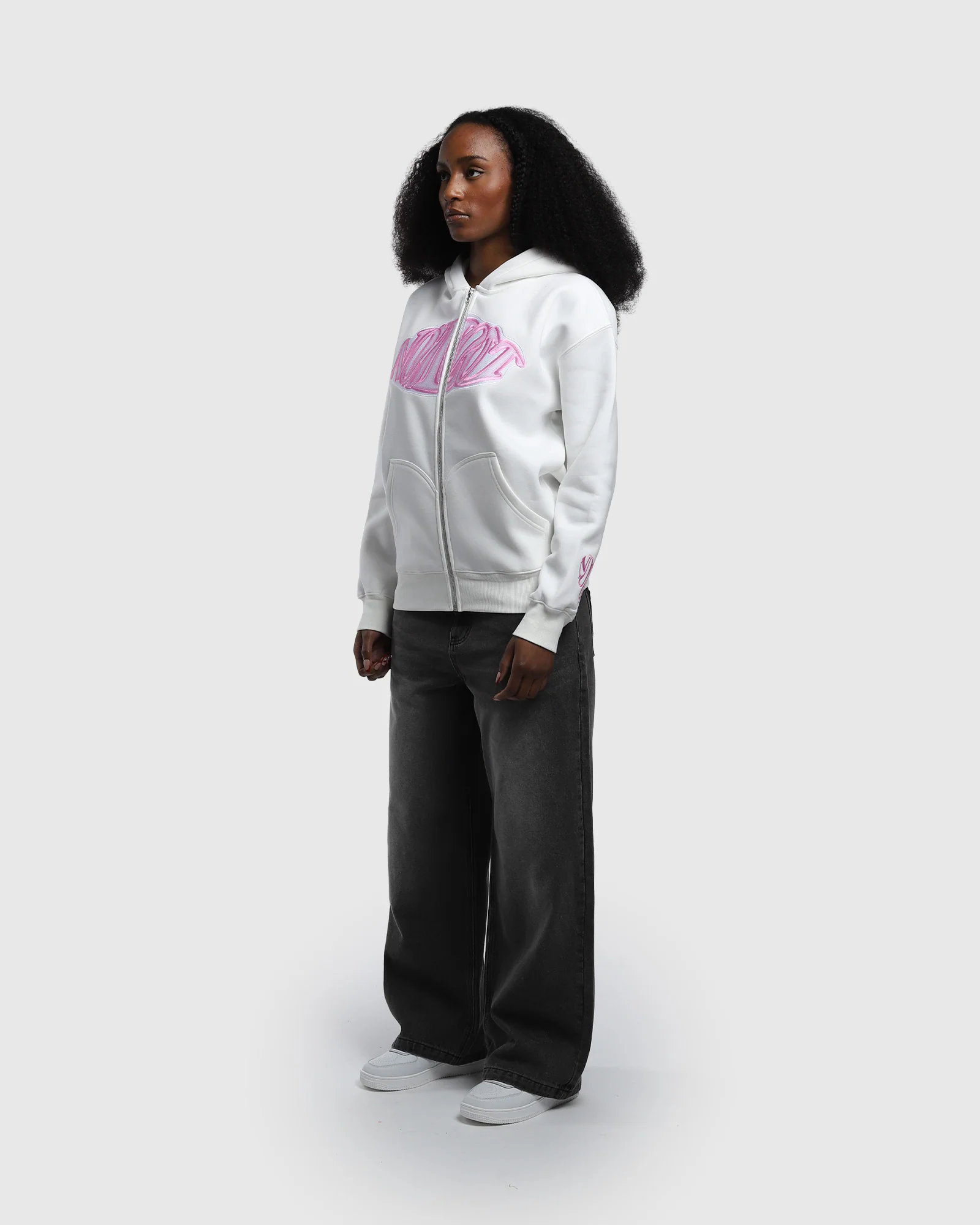 Pinky Zip - Image 6